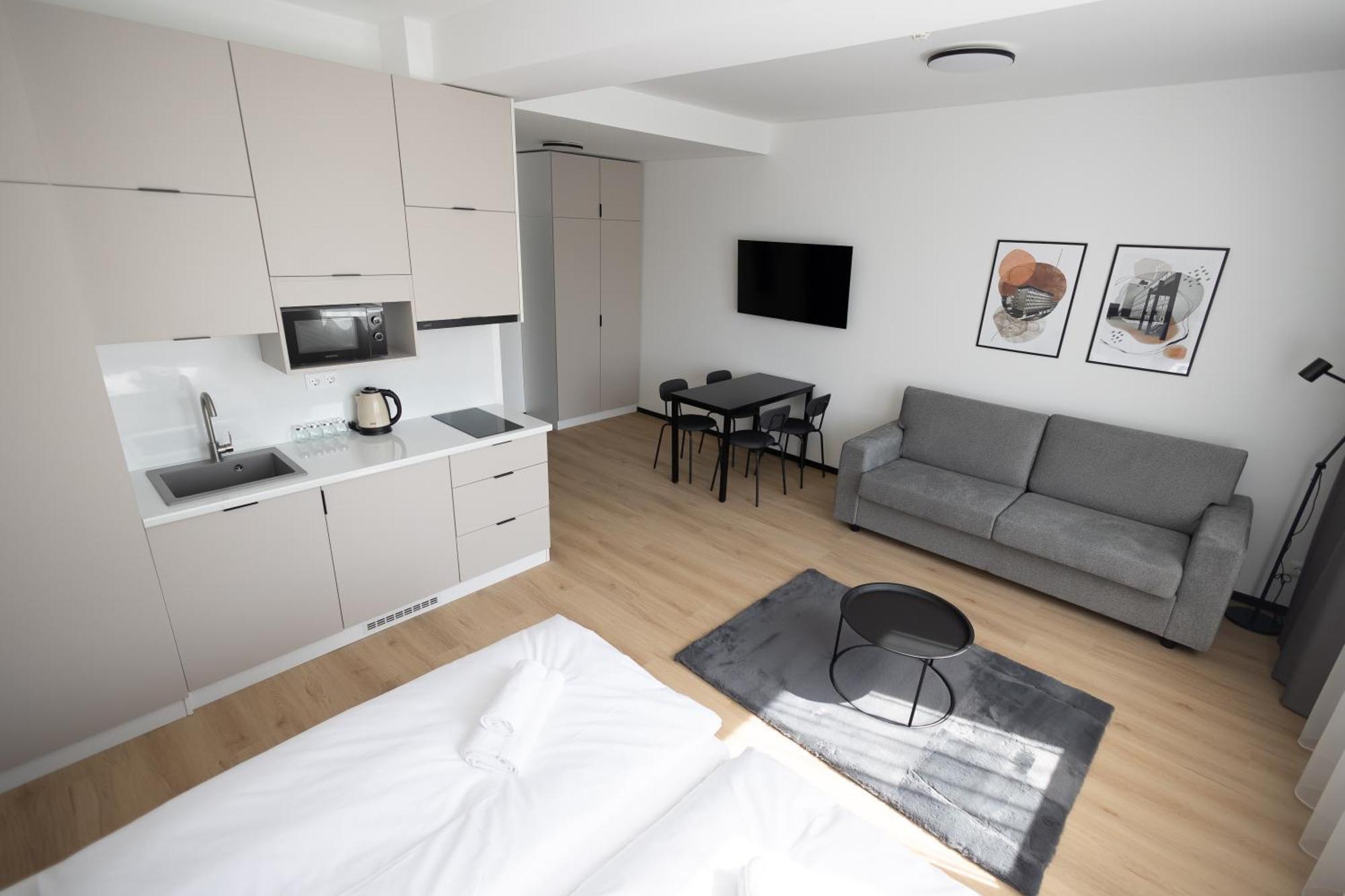 ميسكولك Central Residence Apartmanok المظهر الخارجي الصورة