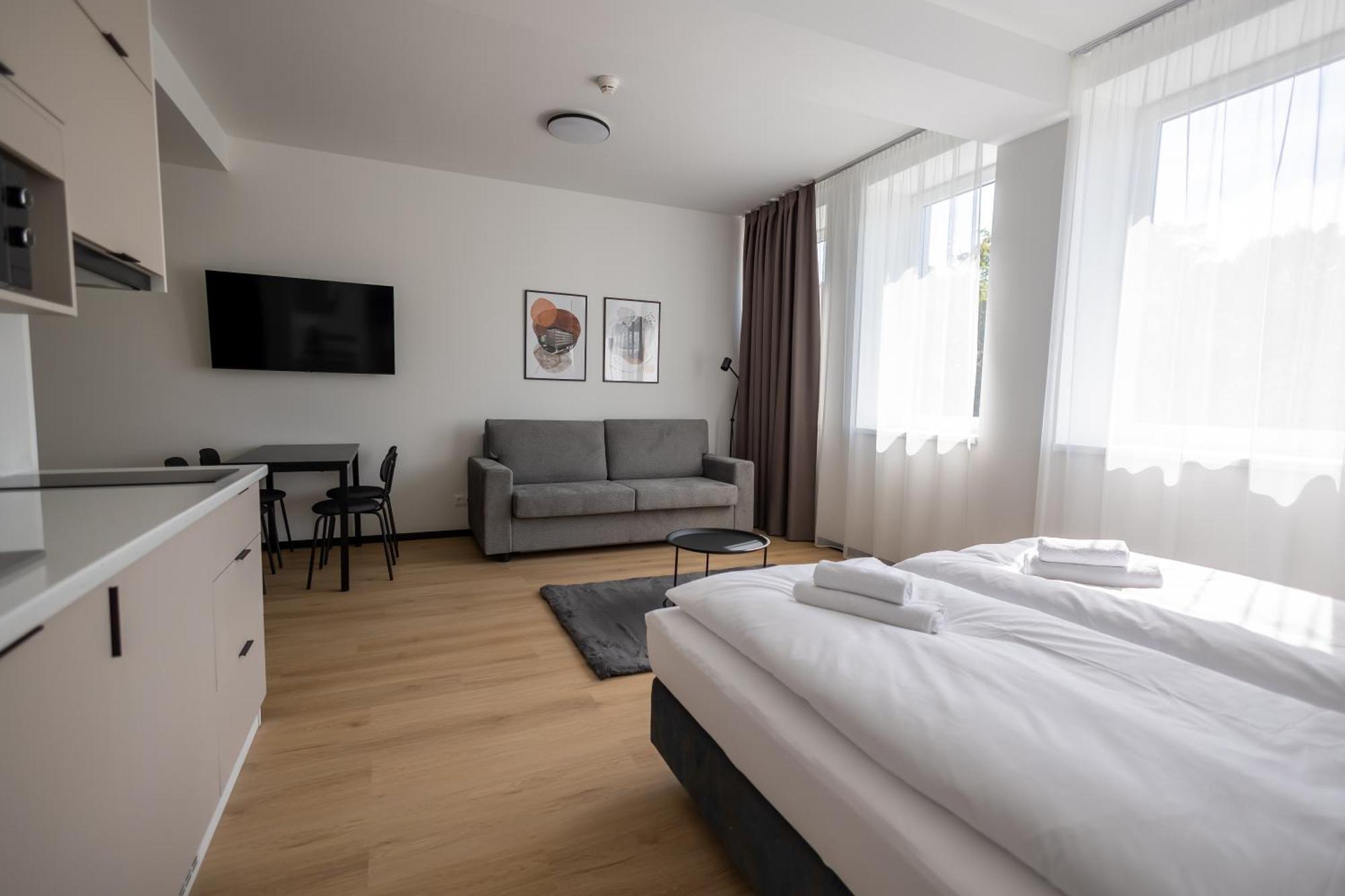ميسكولك Central Residence Apartmanok المظهر الخارجي الصورة